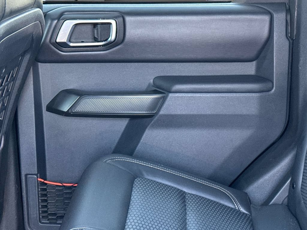 Used 2025 Ford Bronco Raptor AWD/4WD image 16
