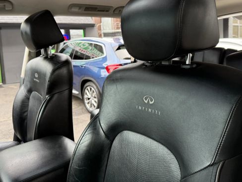 Used 2014 INFINITI QX80 4WD w/ Theater Package image 14