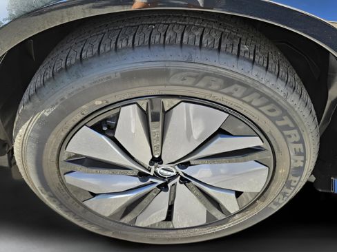 New 2025 Nissan Ariya ENGAGE+ image 21