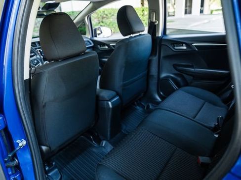 Used 2018 Honda Fit EX image 74