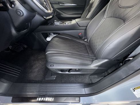 Certified 2025 INFINITI QX60 Autograph w/ Cargo Package image 15