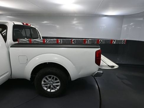 Used 2014 Nissan Frontier SV AWD/4WD image 33