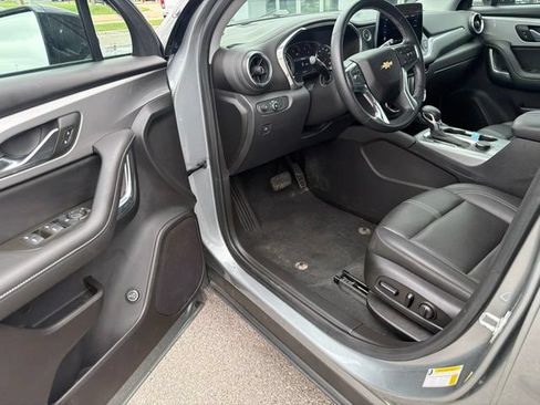 Used 2023 Chevrolet Blazer LT w/ Midnight/Sport Edition FWD image 33