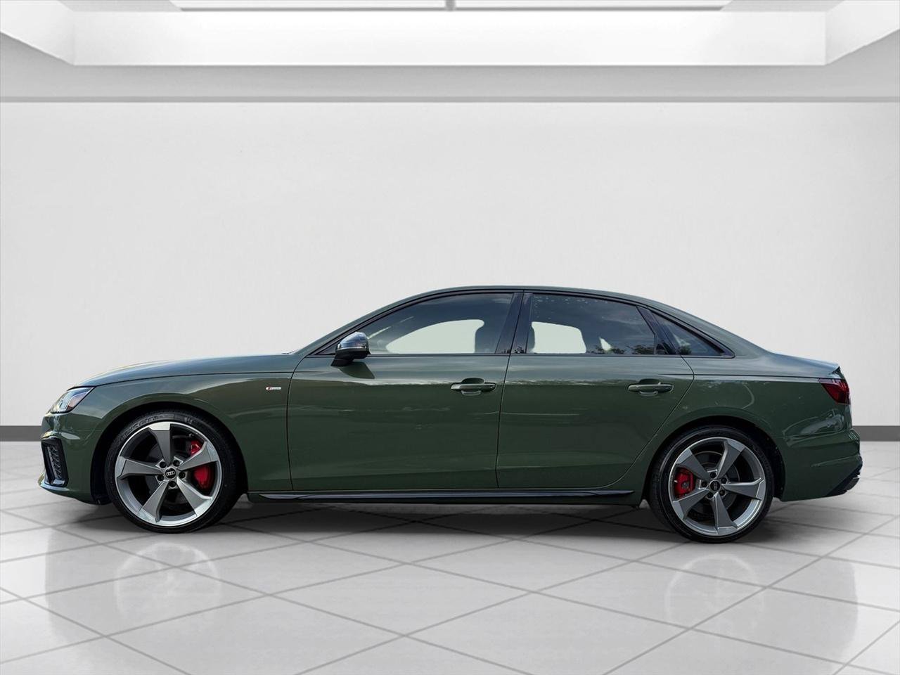 Used 2023 Audi A4 2.0T Premium Plus w/ Premium Plus Package AWD/4WD image 2