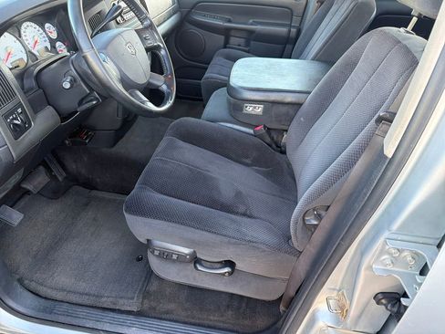Used 2004 Dodge Ram 2500 Truck SLT image 10