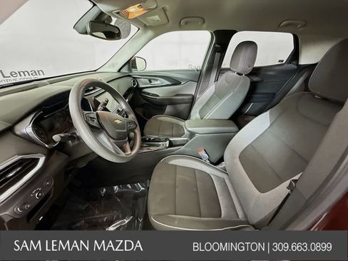 Used 2023 Chevrolet TrailBlazer LT w/ Convenience Package image 19