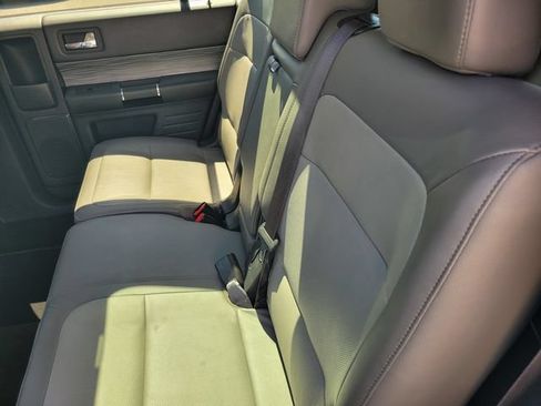 Used 2018 Ford Flex SEL w/ Equipment Group 202A FWD image 13