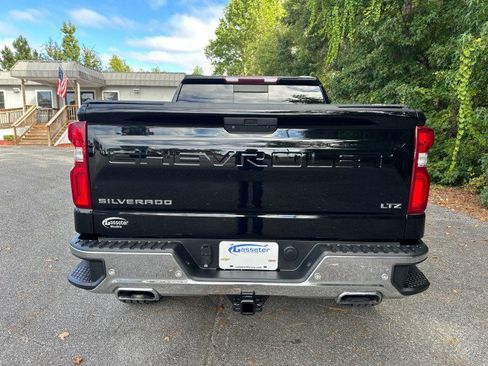 Used 2021 Chevrolet Silverado 1500 LTZ image 4