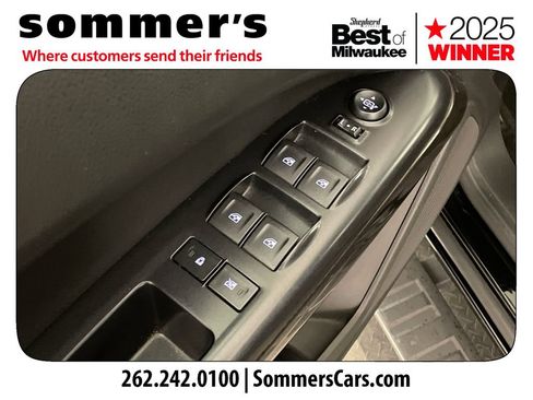 Used 2015 GMC Canyon SLT AWD/4WD image 11
