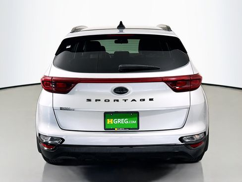Used 2022 Kia Sportage Nightfall Edition FWD image 8