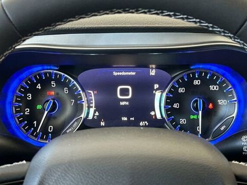 New 2025 Chrysler Pacifica Limited image 21