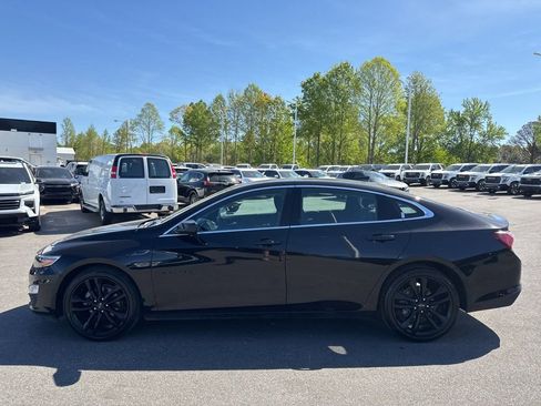 Used 2024 Chevrolet Malibu LT w/ Midnight Edition image 2