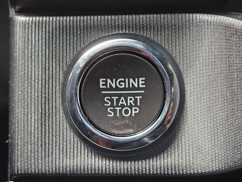 Used 2025 Ford F350 Platinum AWD/4WD image 22