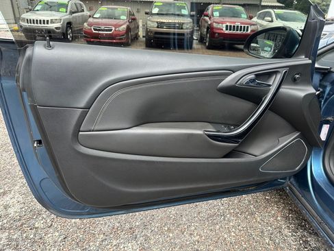 Used 2016 Buick Cascada Premium FWD image 11