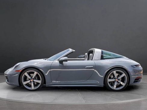 Used 2024 Porsche 911 Targa 4 AWD/4WD image 6