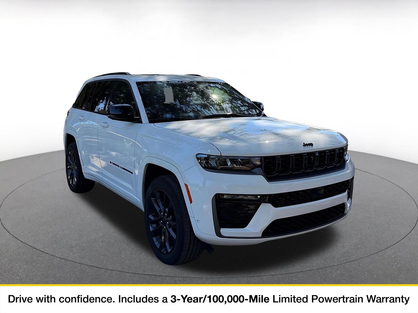 Used 2026 Jeep Grand Cherokee Limited AWD/4WD image 1