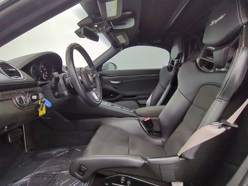 Certified 2022 Porsche 718 Boxster Spyder RWD image 5
