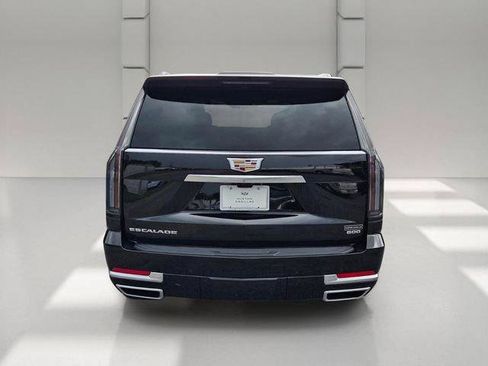 New 2026 Cadillac Escalade Luxury AWD/4WD image 4