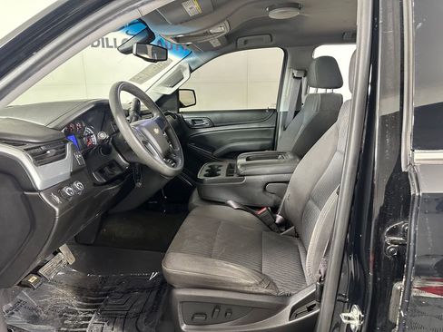 Used 2017 Chevrolet Tahoe LS w/ Remote Keyless Entry Package image 16