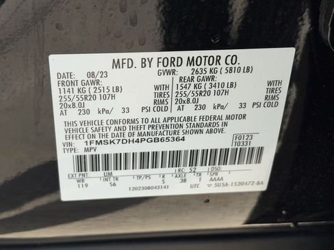 Used 2023 Ford Explorer XLT w/ Equipment Group 202A RWD image 32