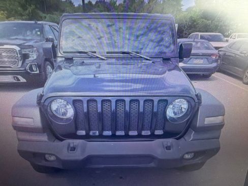 Used 2022 Jeep Wrangler Unlimited Sport AWD/4WD image 8