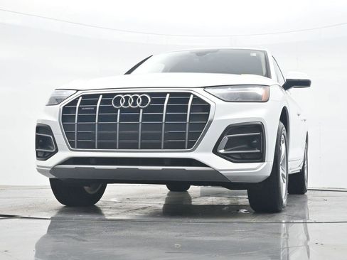 Used 2023 Audi Q5 2.0T Premium w/ Convenience Package AWD/4WD image 27