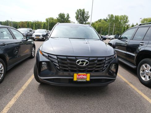 Used 2024 Hyundai Tucson SEL w/ Convenience Package AWD/4WD image 2