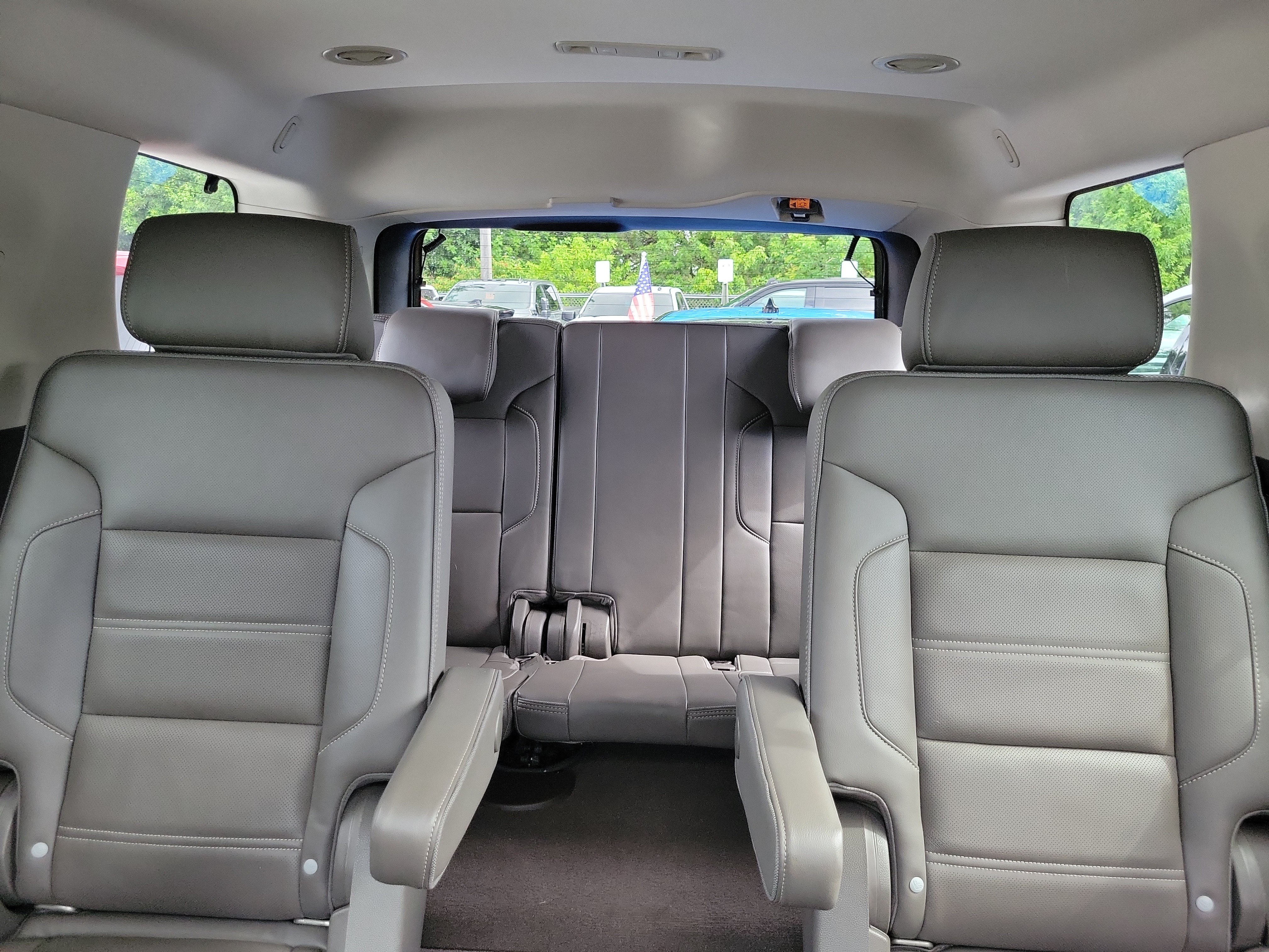 Used 2020 GMC Yukon Denali w/ Denali Ultimate Package AWD/4WD image 18