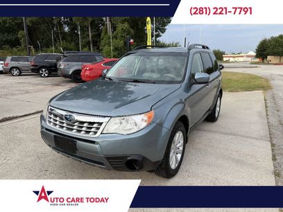 Used 2013 Subaru Forester 2.5X Premium w/ Popular Pkg 3