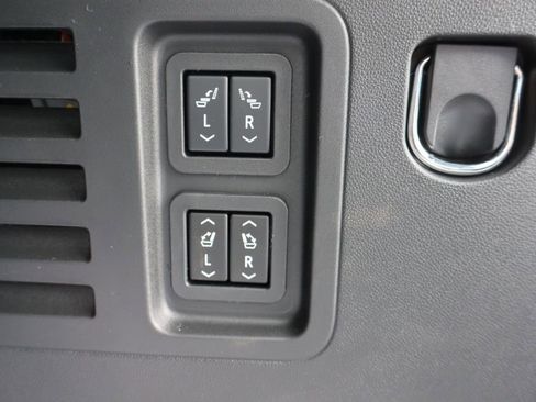 New 2026 Chevrolet Traverse RS AWD/4WD image 34