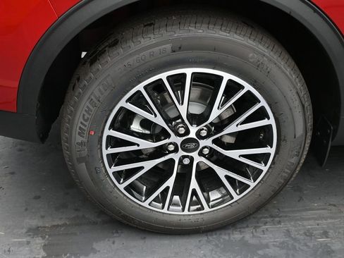 New 2025 Ford Escape SE image 12