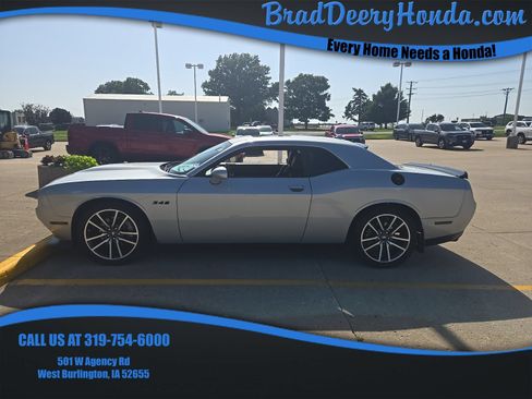 Used 2023 Dodge Challenger R/T w/ Plus Package RWD image 1