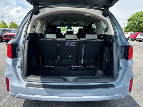 New 2026 Honda Odyssey Touring image 25