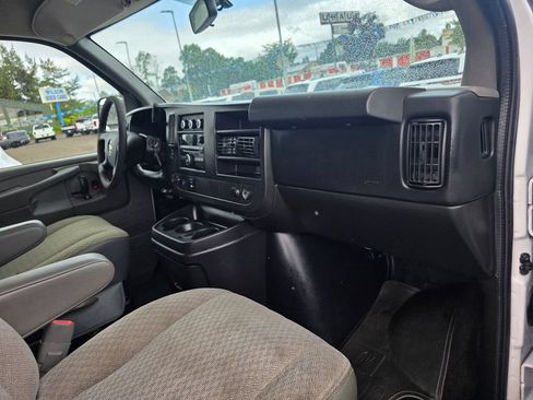 Used 2014 Chevrolet Express 3500 LT w/ LT Preferred Equipment Group RWD image 11