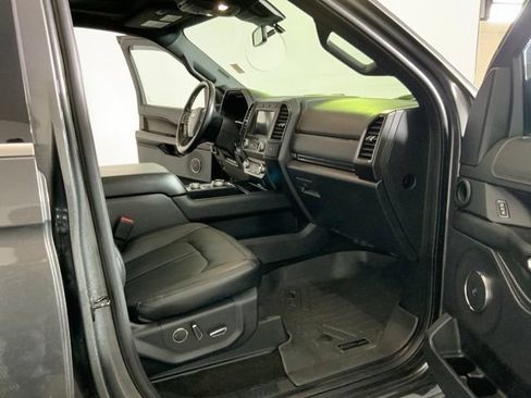 Used 2020 Ford Expedition Limited AWD/4WD image 26