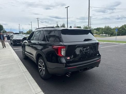 Used 2022 Ford Explorer ST-Line w/ Class IV Trailer Tow Package AWD/4WD image 6