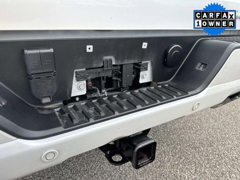 Used 2023 GMC Sierra 1500 Denali Ultimate AWD/4WD image 15