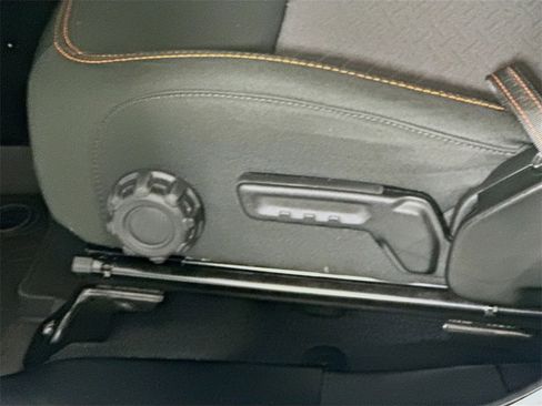 Used 2023 Jeep Gladiator Mojave w/ Cold Weather Group image 22