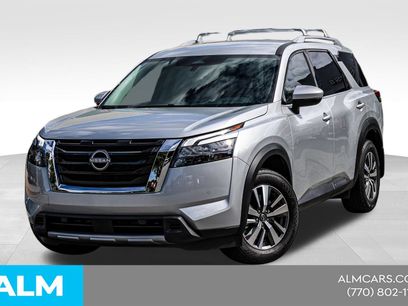 Used 2025 Nissan Pathfinder SL w/ Cargo Package