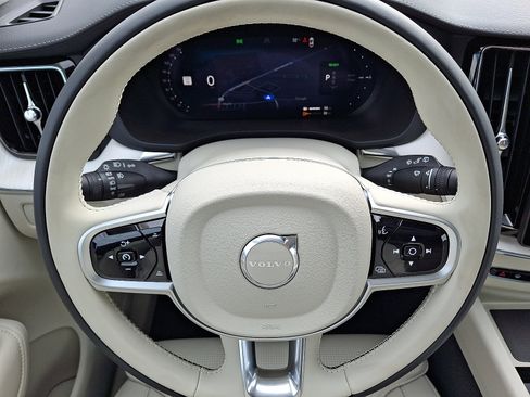 New 2026 Volvo XC60 T8 Ultra AWD/4WD image 16