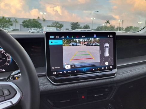 New 2026 Volkswagen Tiguan S image 10