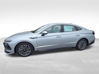 New 2025 Hyundai Sonata SEL FWD video 4
