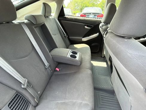 Used 2013 Toyota Prius Two FWD image 32