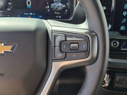 Used 2026 Chevrolet Silverado 1500 LT AWD/4WD image 20
