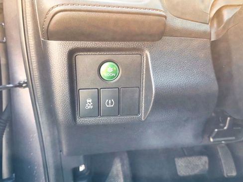 Used 2019 Honda HR-V LX image 26