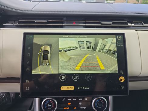 Certified 2023 Land Rover Range Rover Autobiography AWD/4WD image 26
