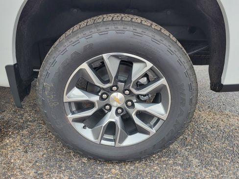 New 2026 Chevrolet Silverado 1500 LT w/ Texas Edition Plus RWD image 19