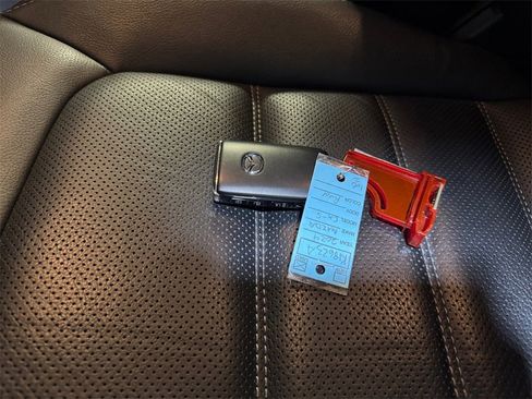 Used 2024 MAZDA CX-5 AWD 2.5 S w/ Premium Package image 32