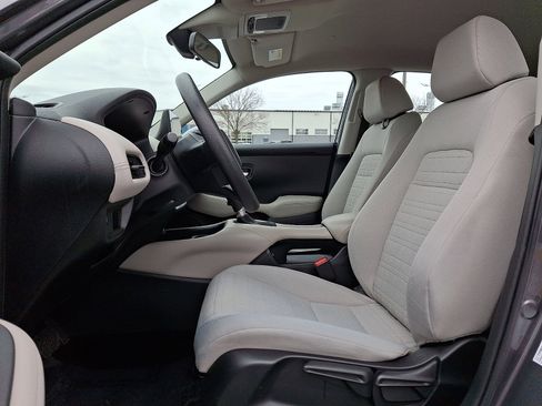 Used 2023 Honda HR-V LX image 13