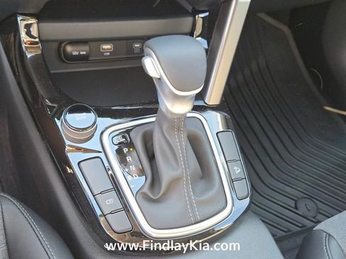 New 2026 Kia Seltos S FWD image 19